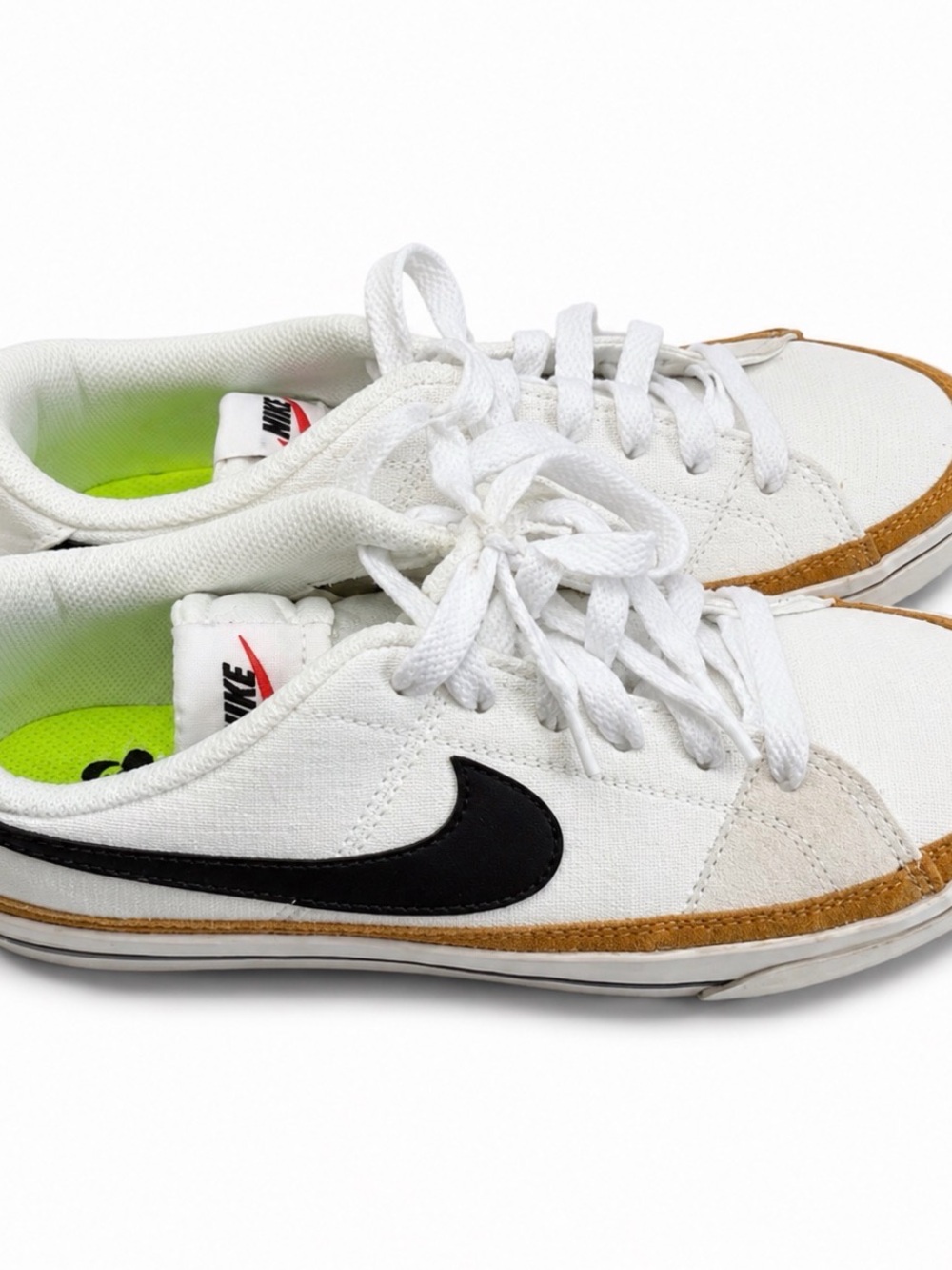 Nike White Canvas Sneakers Black Swoosh Gum Trim Lace Up Shoes Size 9.5